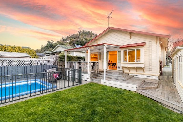 Photo of property in 29 Seymour Avenue, The Brook, Nelson, 7010