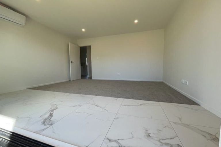 Photo of property in 13a Poruru Close, Papakura, 2110