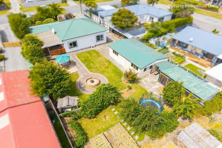 Photo of property in 15 Neal Street, Temuka, 7920