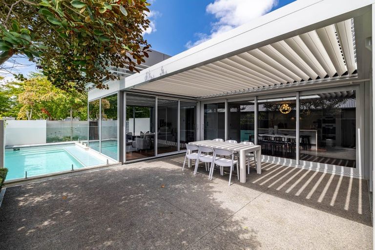 Photo of property in 10 Hatton Court, Northwood, Christchurch, 8051