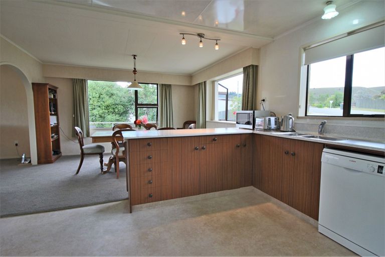 Photo of property in 73 Newcastle Street, Clyde, 9330