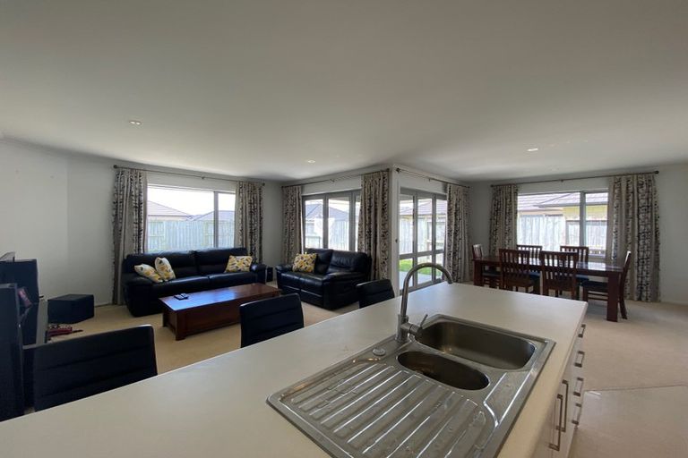 Photo of property in 8 Teatree Close, Huntington, Hamilton, 3210