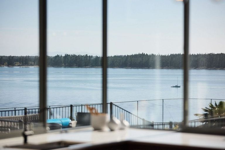 Photo of property in 300 Ongare Point Road, Tahawai, Katikati, 3170