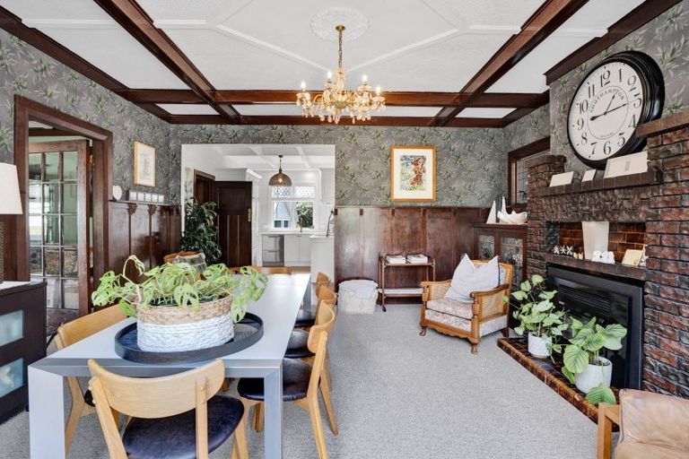 Photo of property in 34 Robe Street, New Plymouth, 4310