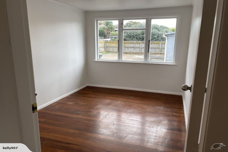 Photo of property in 204 Panama Road, Mount Wellington, Auckland, 1062