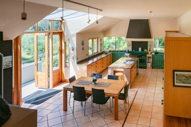 Photo of property in 245 Ngatiawa Road, Reikorangi, Waikanae, 5391