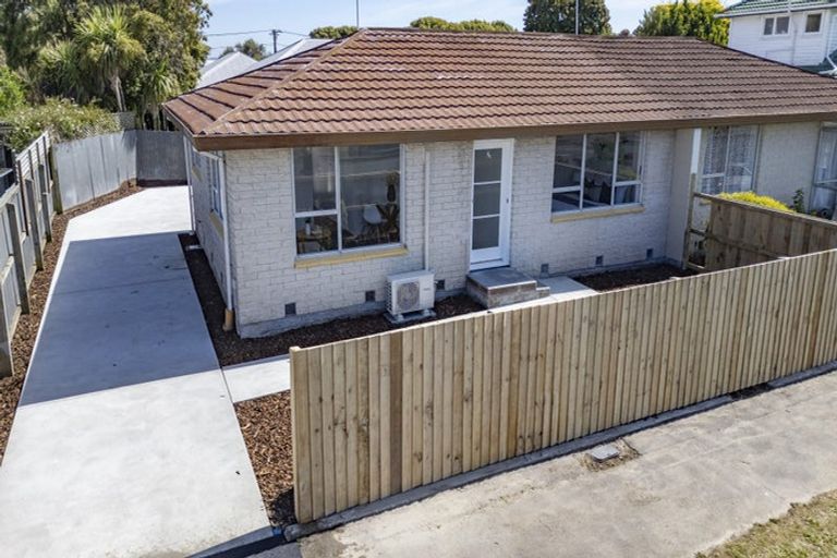 Photo of property in 1/150 Bowhill Road, New Brighton, Christchurch, 8083