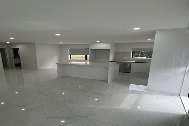 Photo of property in 22d Fairview Road, Papatoetoe, Auckland, 2025