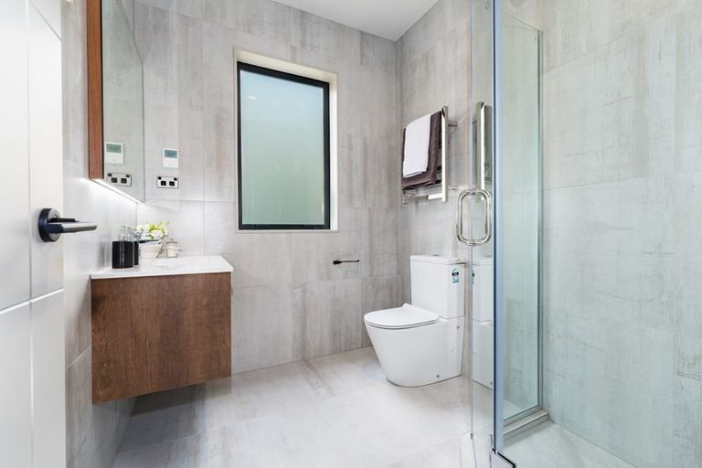 Photo of property in 14 Drover Close, Flat Bush, Auckland, 2019