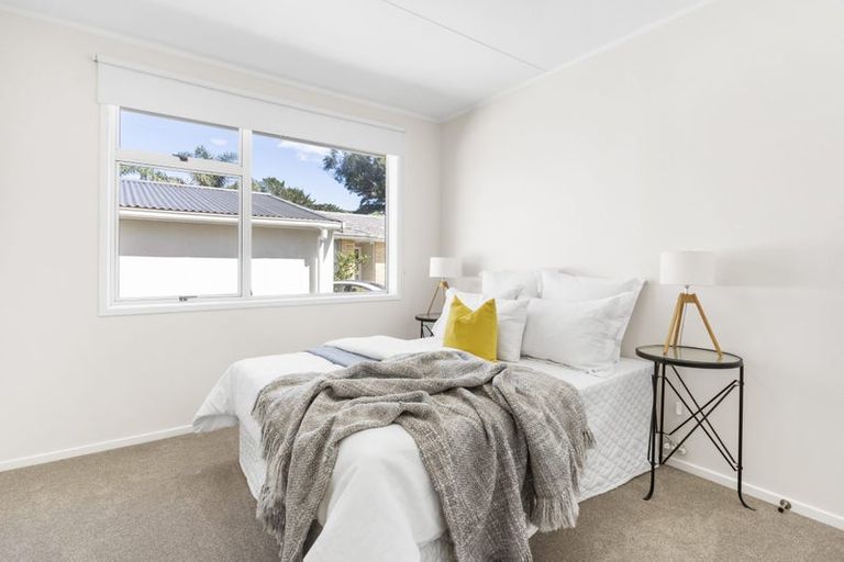 Photo of property in 25 Eccles Place, Otara, Auckland, 2023