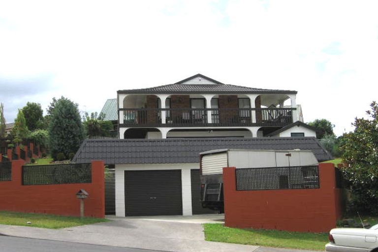 Photo of property in 24 Addison Drive, Glendene, Auckland, 0602