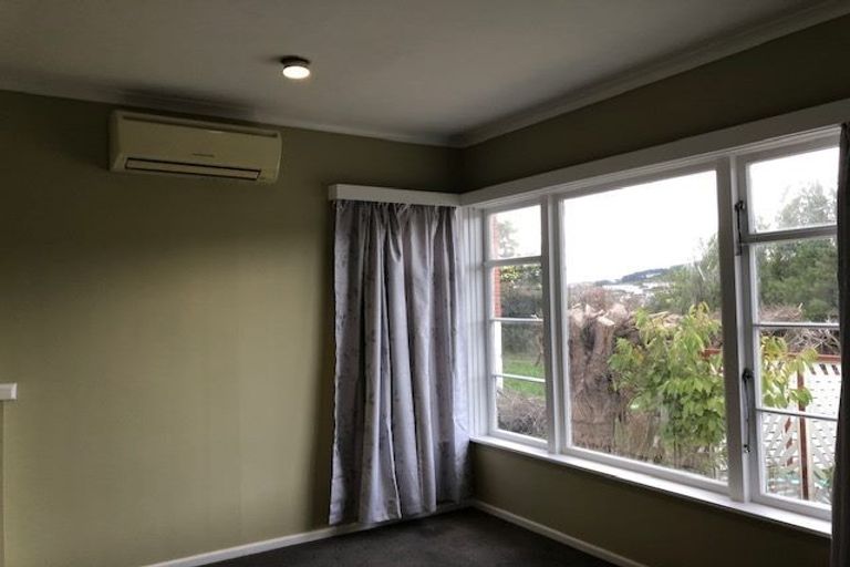 Photo of property in 357 Main Road, Tawa, Wellington, 5028