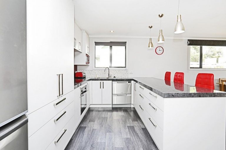 Photo of property in 38 Dudley Street, Grasmere, Invercargill, 9810