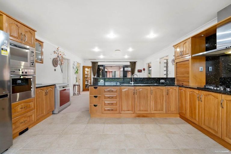 Photo of property in 14 Aunceston Rise, Alfriston, Auckland, 2105