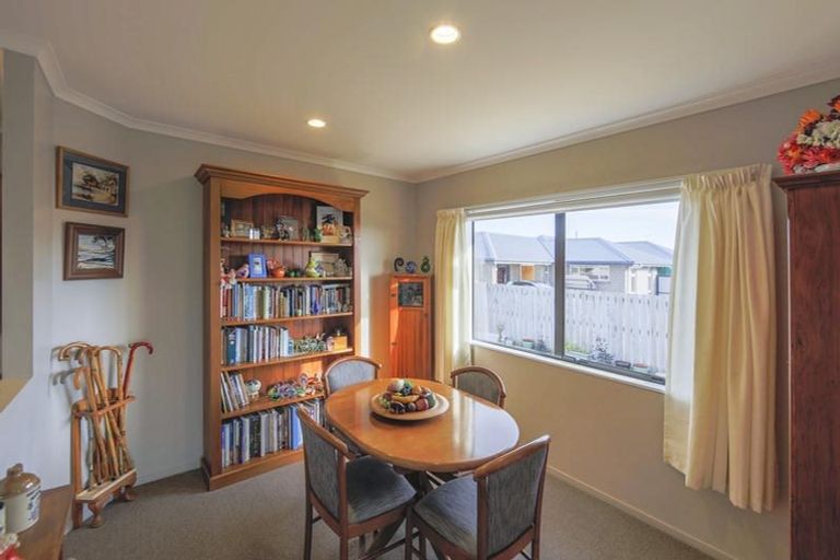 Photo of property in 9 Lowburn Avenue, Waipu, 0510