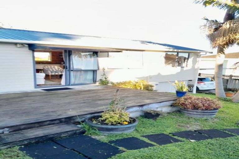 Photo of property in 26 Cranberry Place, Bucklands Beach, Auckland, 2012