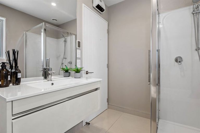 Photo of property in 5a Cossar Street, Burwood, Christchurch, 8083