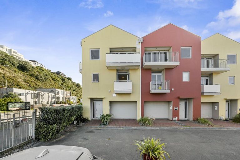 Photo of property in Marrakech Cafe, 91/305 Evans Bay Parade, Hataitai, Wellington, 6021