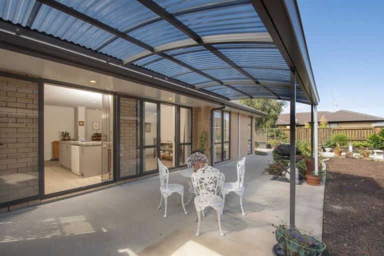 Photo of property in 86 Doncaster Drive, Papamoa Beach, Papamoa, 3118