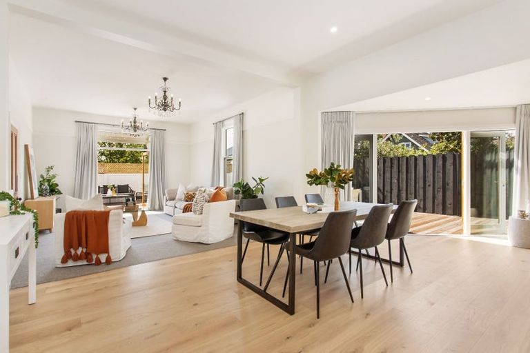 Photo of property in 386 Papanui Road, Strowan, Christchurch, 8052