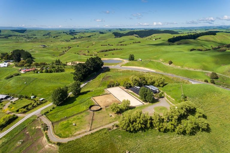 Photo of property in 1268 Taihape Road, Sherenden, Hastings, 4179