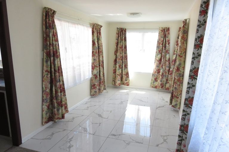 Photo of property in 11 Fenton Street, Papatoetoe, Auckland, 2025