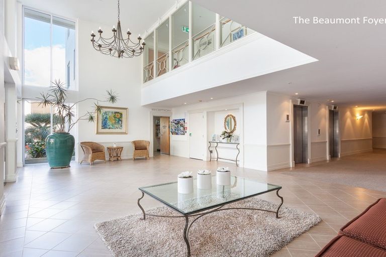 Photo of property in Beaumont Apartments, 10/12 Maunganui Road, Mount Maunganui, 3116