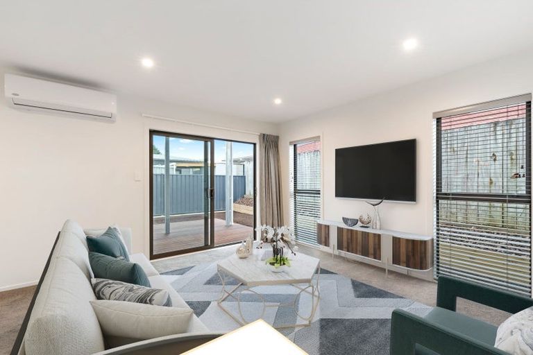 Photo of property in 1 Tainui Street, Levin, 5510