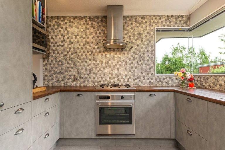 Photo of property in 7 Manahi Place, Woodend, 7610