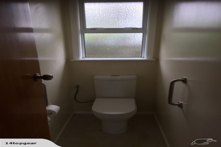 Photo of property in 180 Matai Road, Raumati Beach, Paraparaumu, 5032