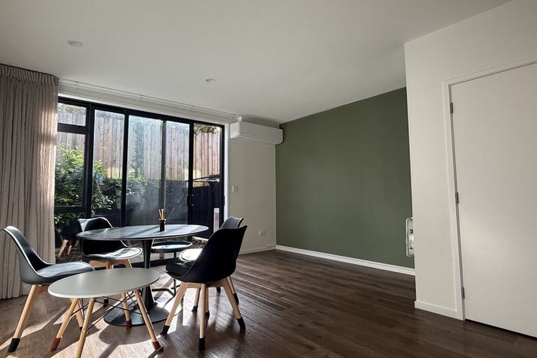 Photo of property in 18 Rara Lane, Manukau, Auckland, 2104