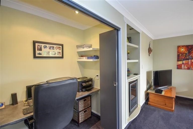 Photo of property in 7 William James Close, Mosgiel, 9024