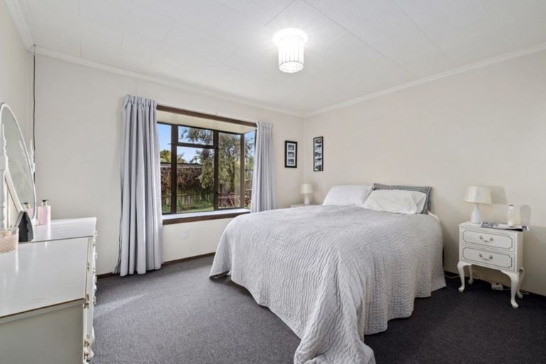 Photo of property in 2 Wiley Road, Wanaka, 9305