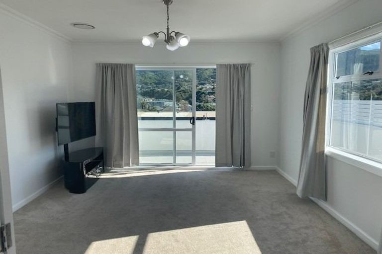 Photo of property in 26 Duncan Street, Tawa, Wellington, 5028