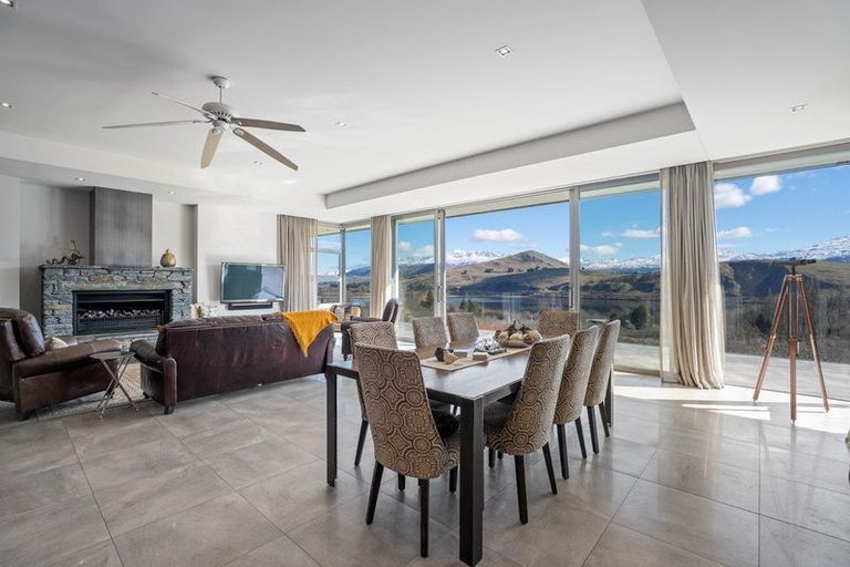 Photo of property in 16 Hayes View Lane, Lake Hayes, Queenstown, 9371