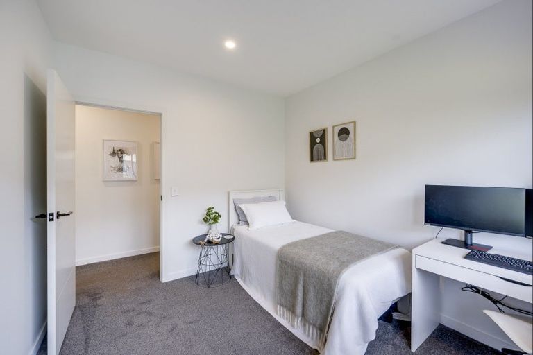 Photo of property in 16 Napier Street, Jervoistown, Napier, 4112