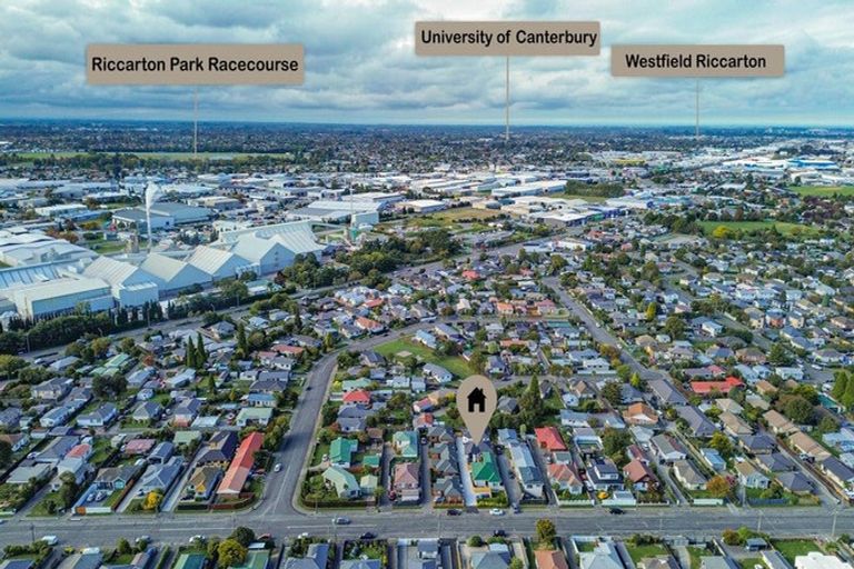 Photo of property in 33a Neill Street, Hornby, Christchurch, 8042