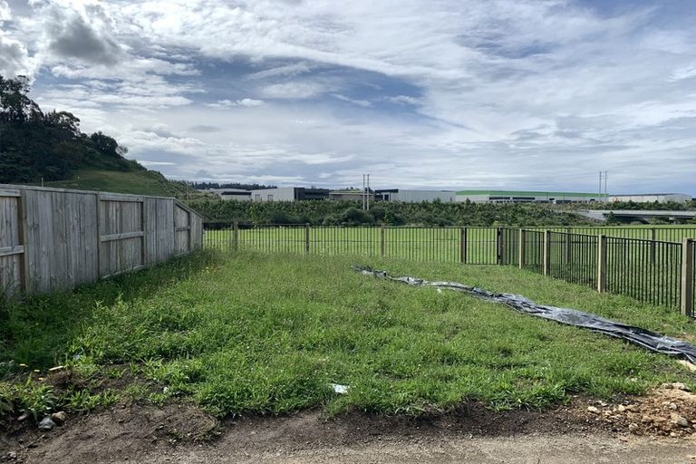 Photo of property in 97a Awataha Crescent, Pyes Pa, Tauranga, 3110