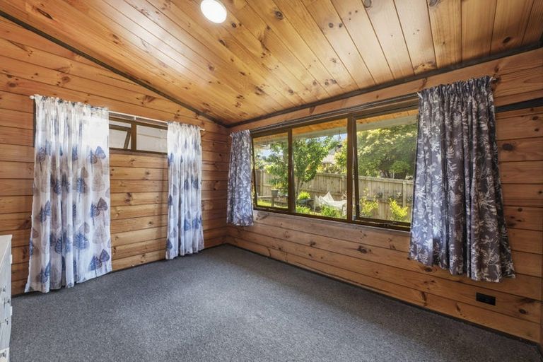 Photo of property in 5 Beryl Place, Pukehangi, Rotorua, 3015