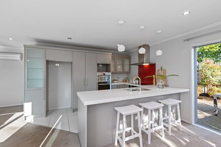 Photo of property in 37 Sherborne Street, St Albans, Christchurch, 8014