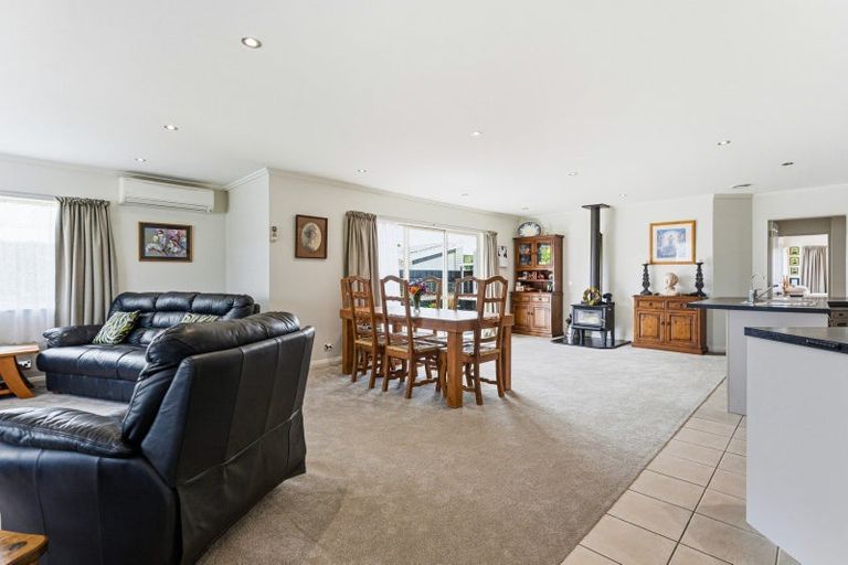 Photo of property in 3 Huxley Street, Pahiatua, 4910