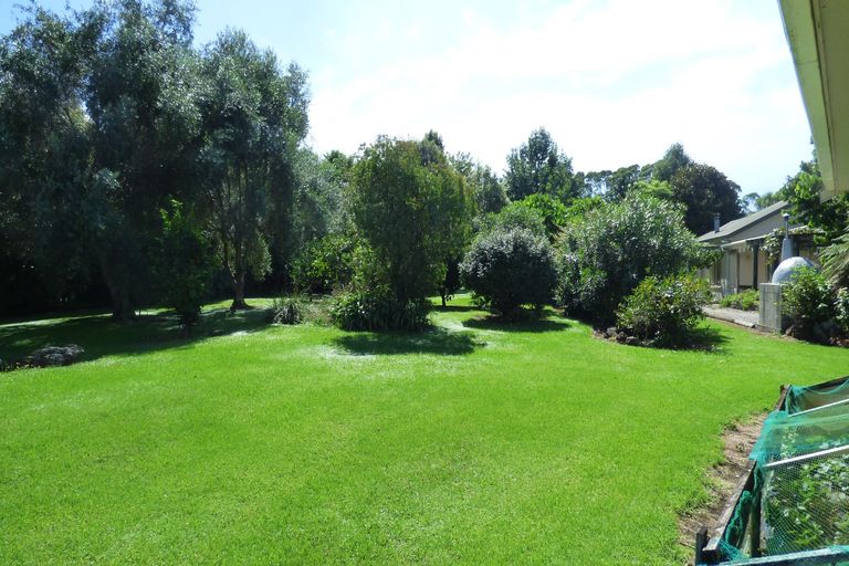Photo of property in 19 Davis Strongman Place, Kerikeri, 0293