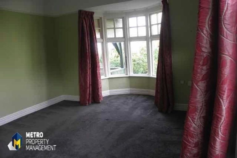 Photo of property in 68 Bank Street, North East Valley, Dunedin, 9010