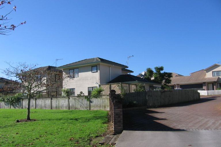 Photo of property in 4/19 Roanoke Way, Albany, Auckland, 0632