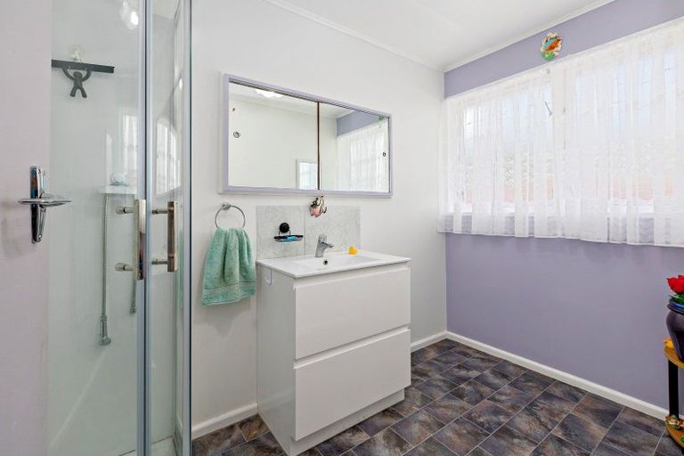 Photo of property in 2/74 Mohaka Street, Wainuiomata, Lower Hutt, 5014