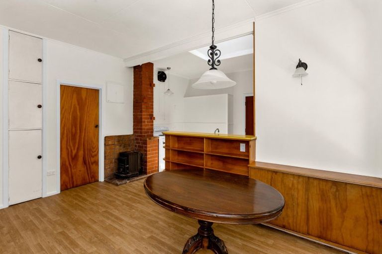 Photo of property in 7 Plassey Street, Havelock North, 4130