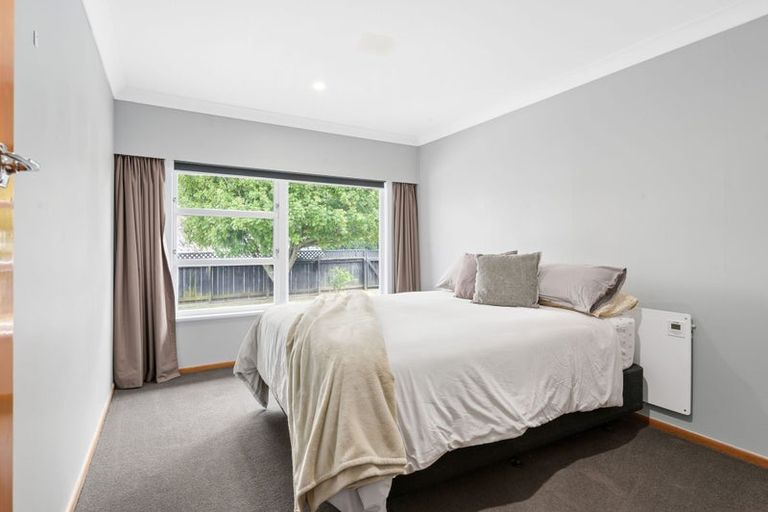 Photo of property in 1 Seifert Street, Forest Lake, Hamilton, 3200