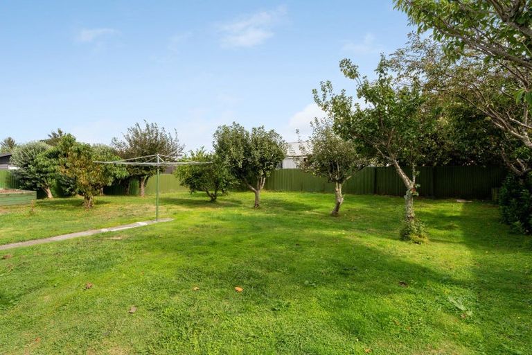 Photo of property in 55 Arawhata Road, Paraparaumu, 5032