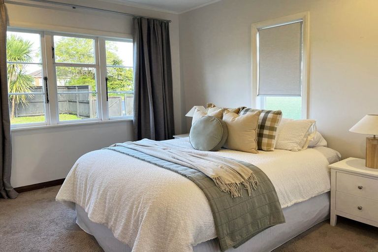 Photo of property in 16 Churchill Street, Kensington, Whangarei, 0112
