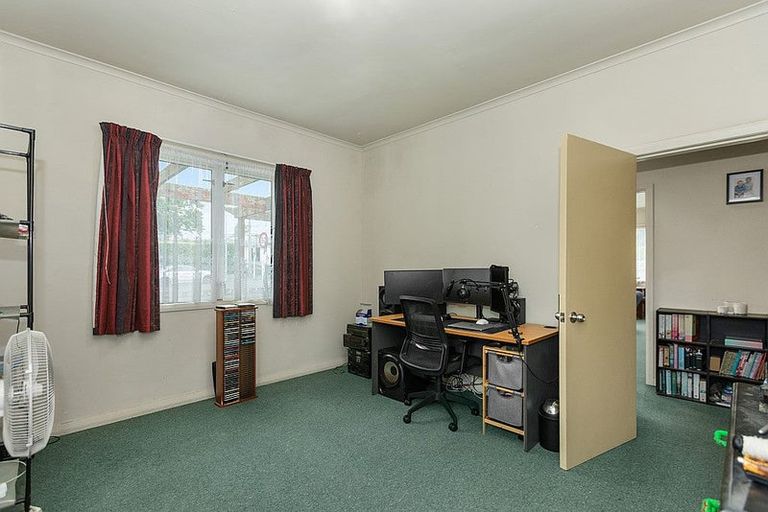 Photo of property in 56 Coronation Road, Morrinsville, 3300